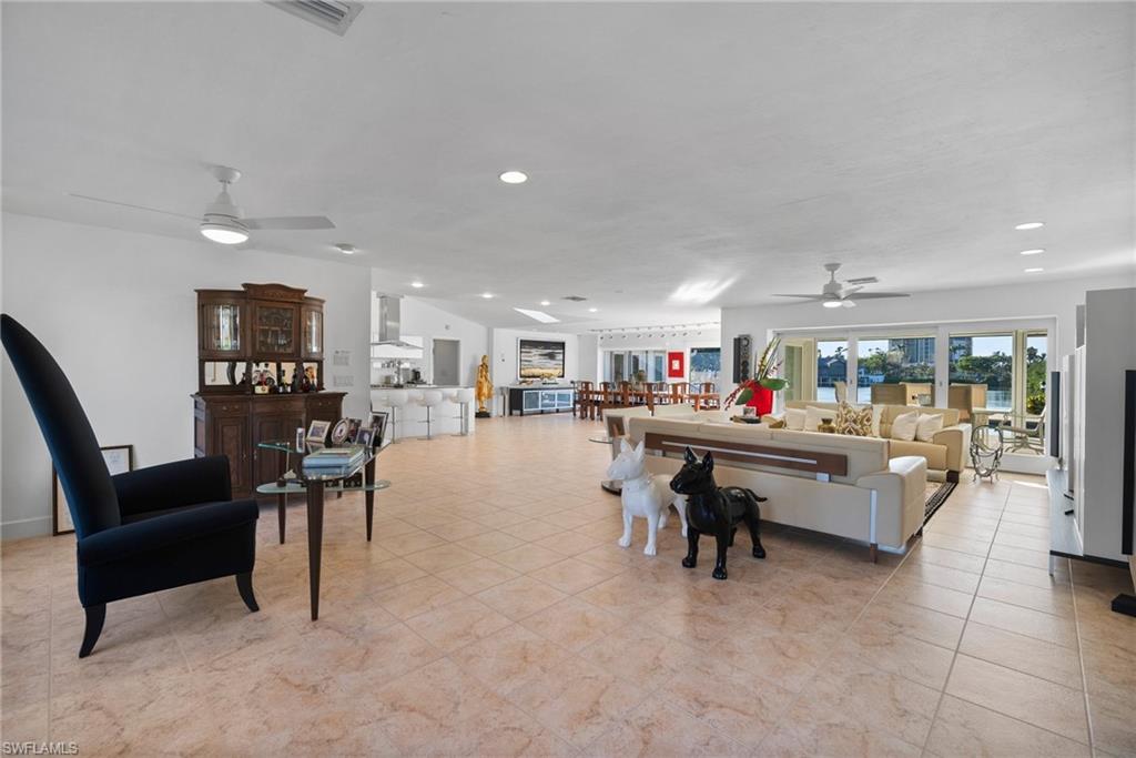 PARK SHORE - Residential Lease