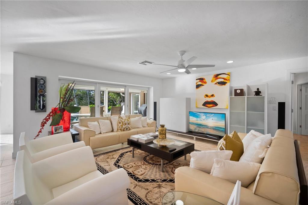 PARK SHORE - Residential Lease