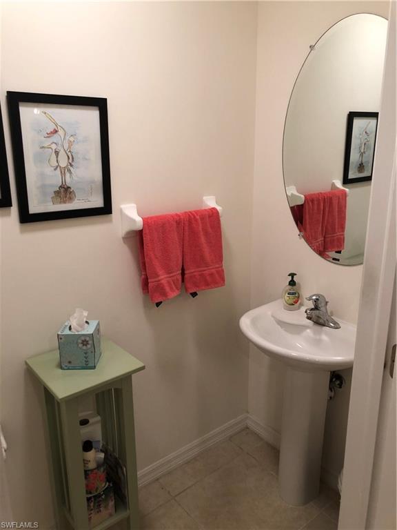 LAKEWOOD VILLAGE - Residential