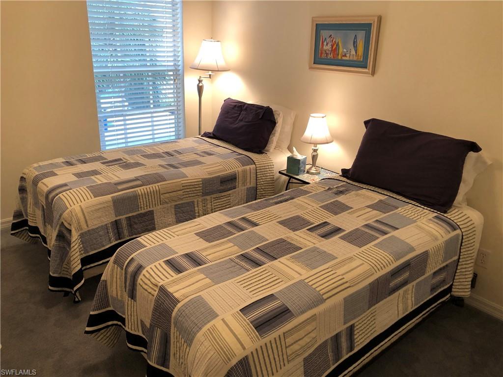 LAKEWOOD VILLAGE - Residential