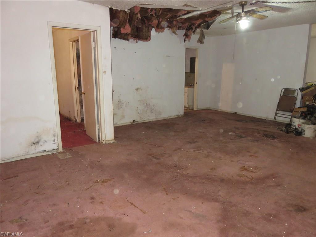 FORT MYERS SHORES - Residential