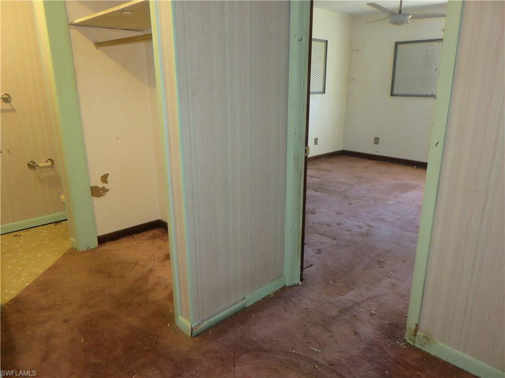 FORT MYERS SHORES - Residential