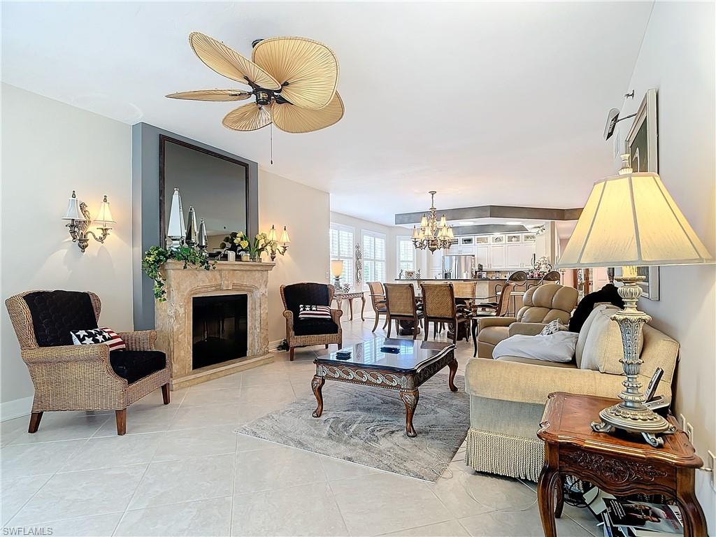 1131 Swallow AVE 3-202
