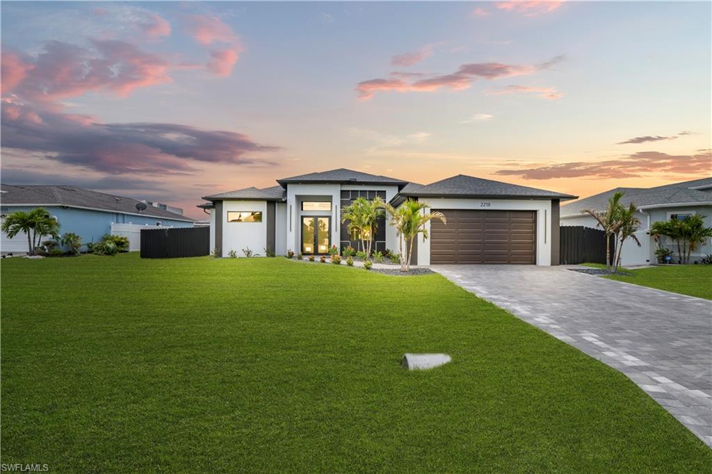 CAPE CORAL - Residential