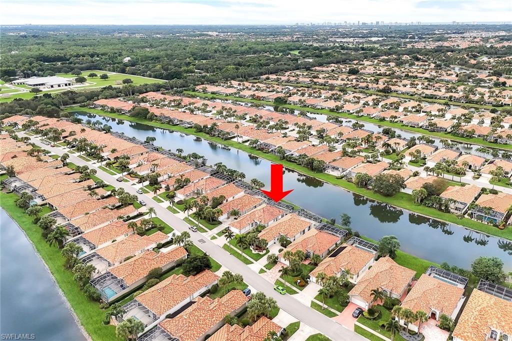 VILLAGE WALK - Residential