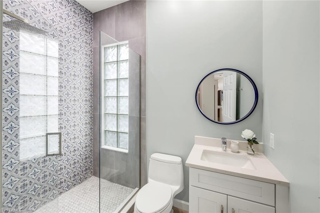 VILLAGE WALK - Residential