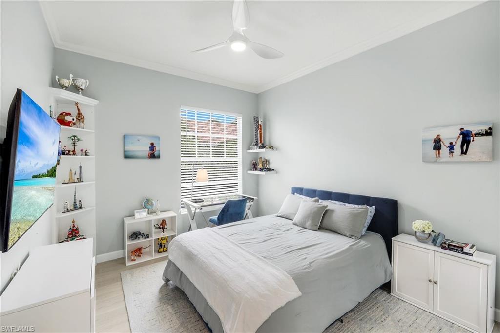 VILLAGE WALK - Residential