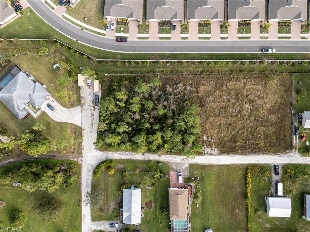 NORTH FORT MYERS - Land
