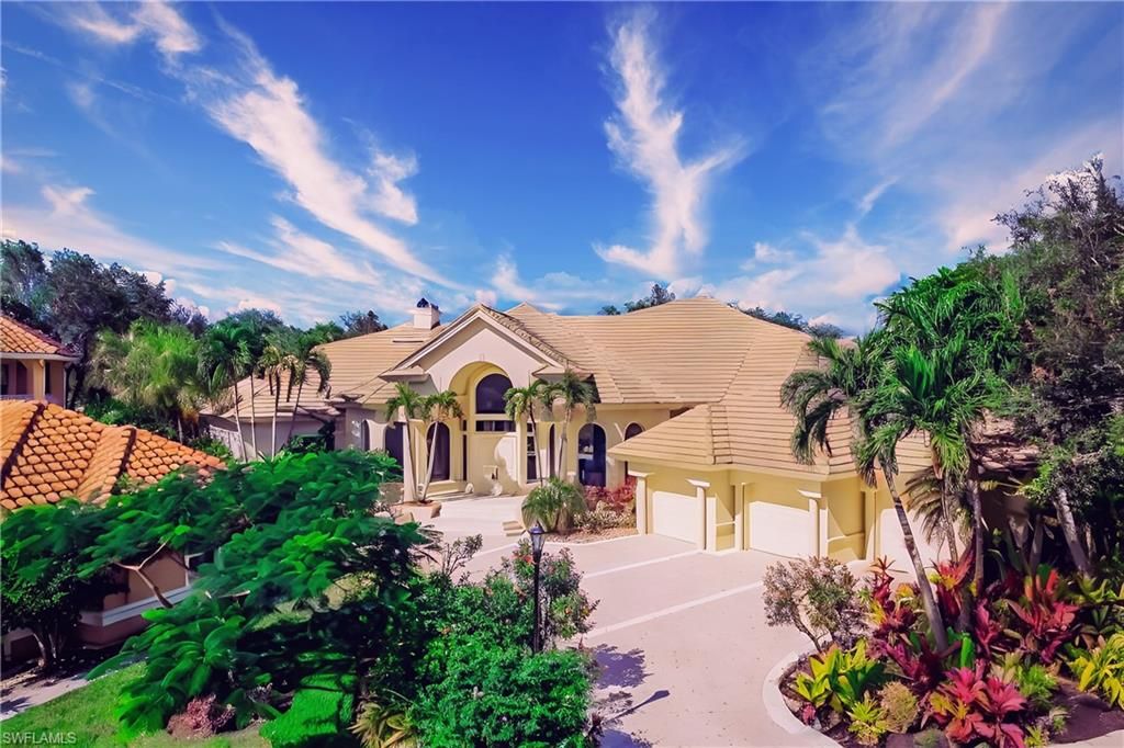 Photo of 6599 Glen Arbor WAY, NAPLES, FL 34119 (MLS # 226019845)