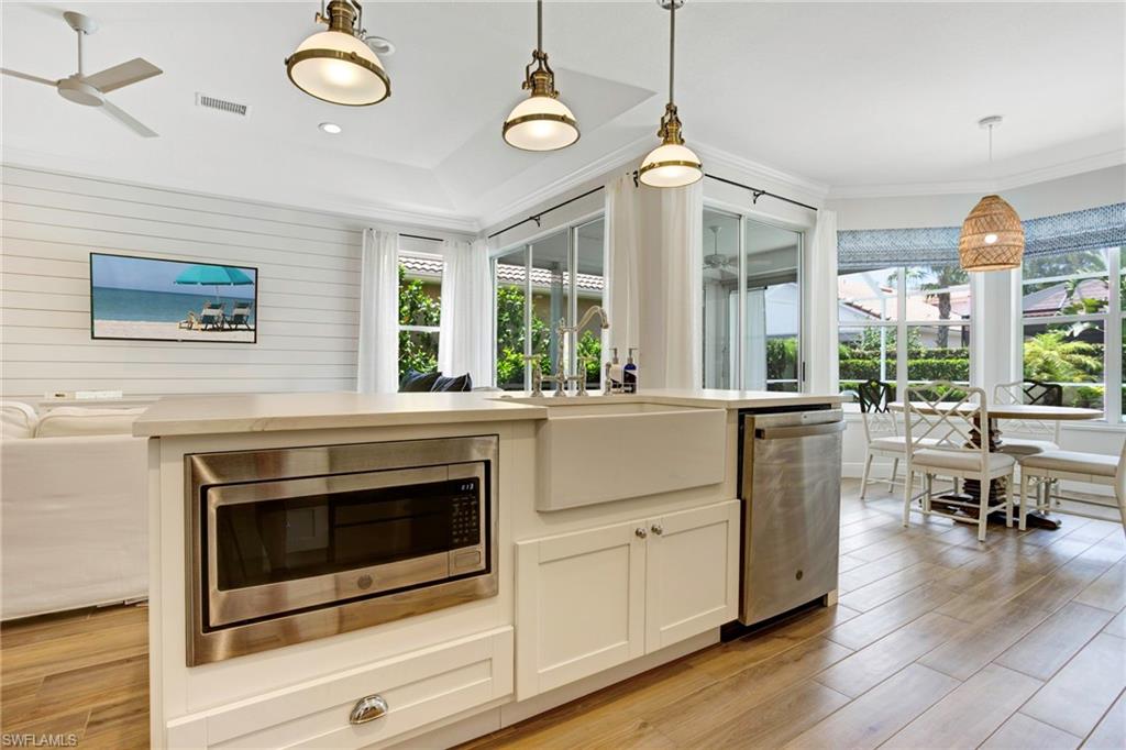 SONOMA LAKE - Residential