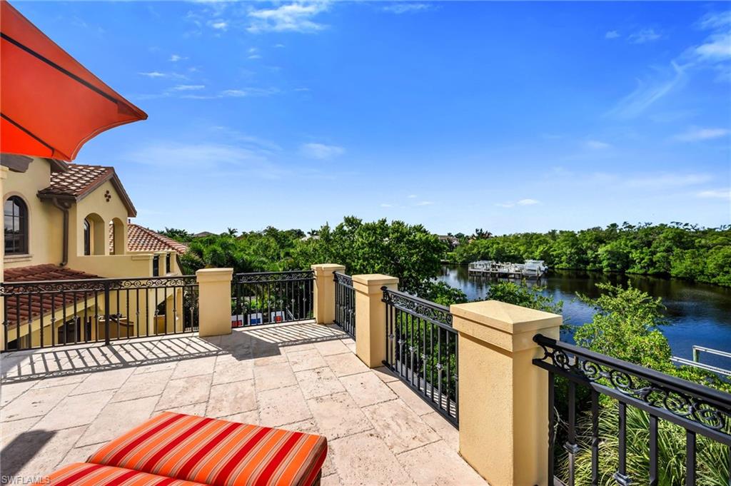 SOUTHPORT ON THE BAY - Residential