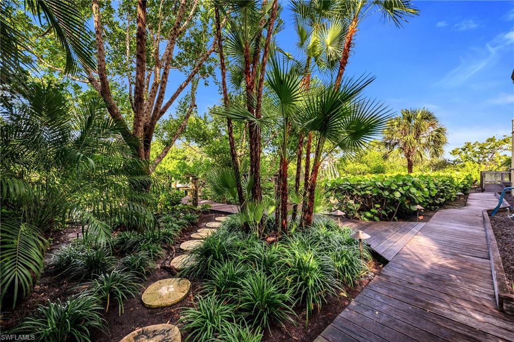 SOUTHPORT ON THE BAY - Residential