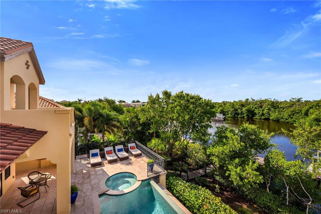 SOUTHPORT ON THE BAY - Residential