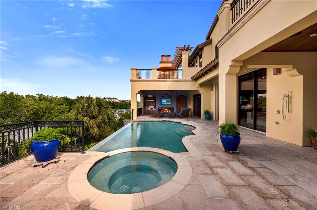 SOUTHPORT ON THE BAY - Residential