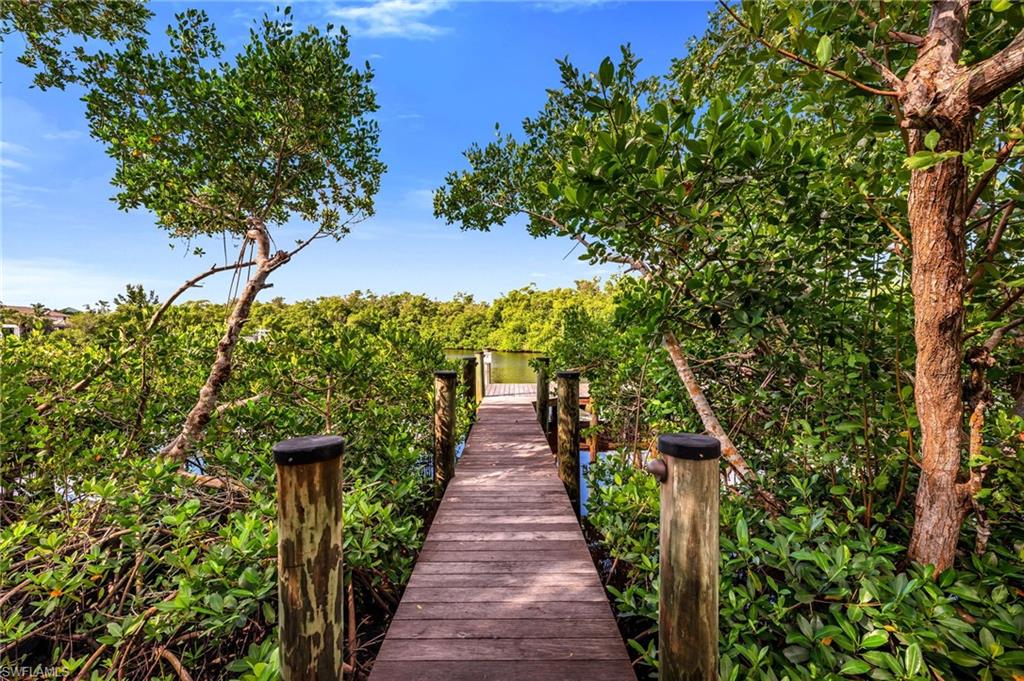 SOUTHPORT ON THE BAY - Residential