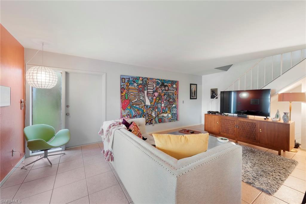 PROVINCETOWN - Residential