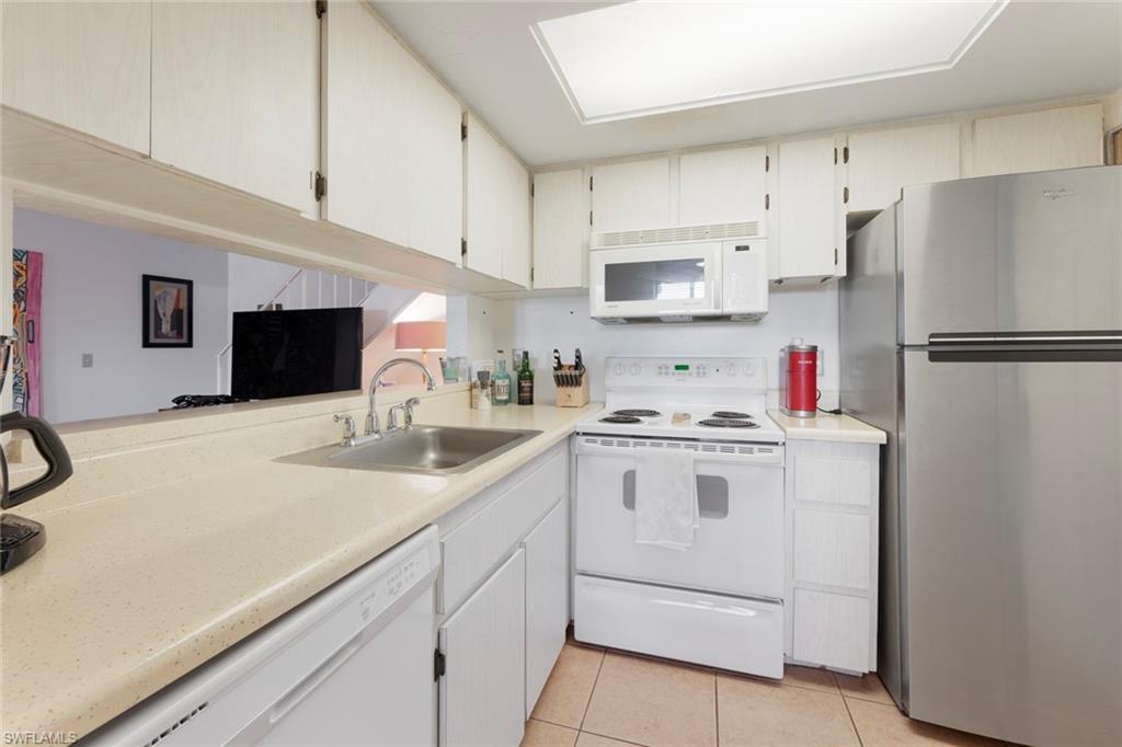 PROVINCETOWN - Residential