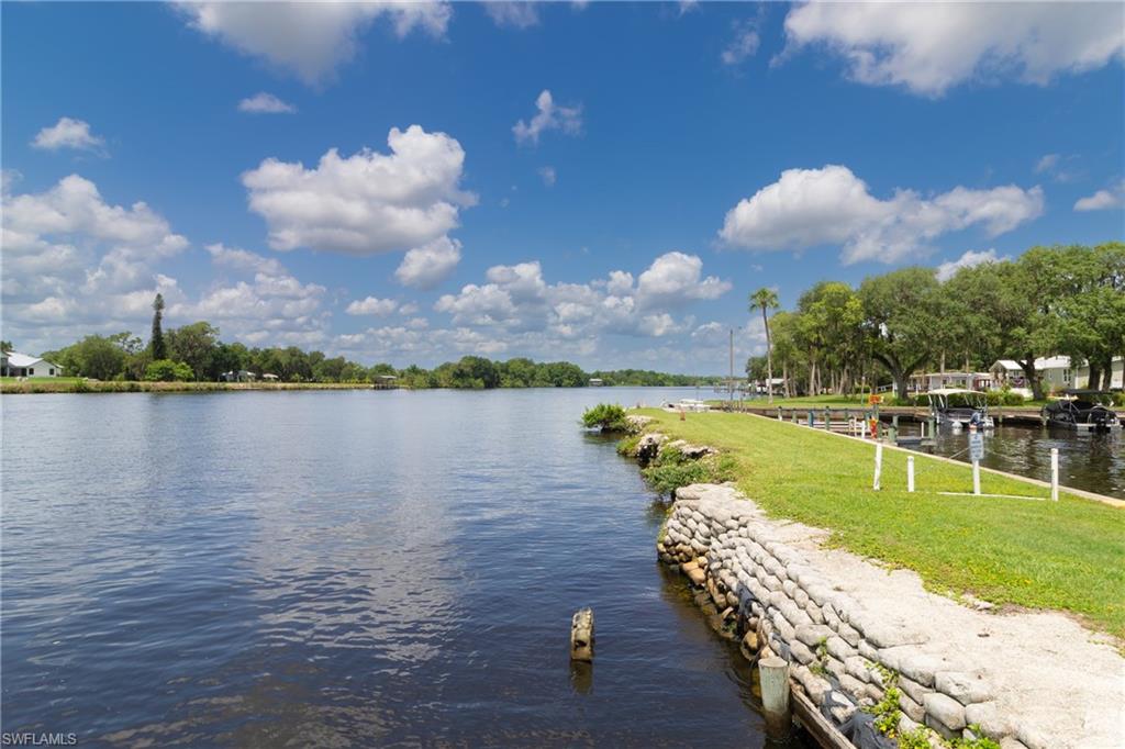 OAK PARK VILLAGE CO-OP INC - Residential