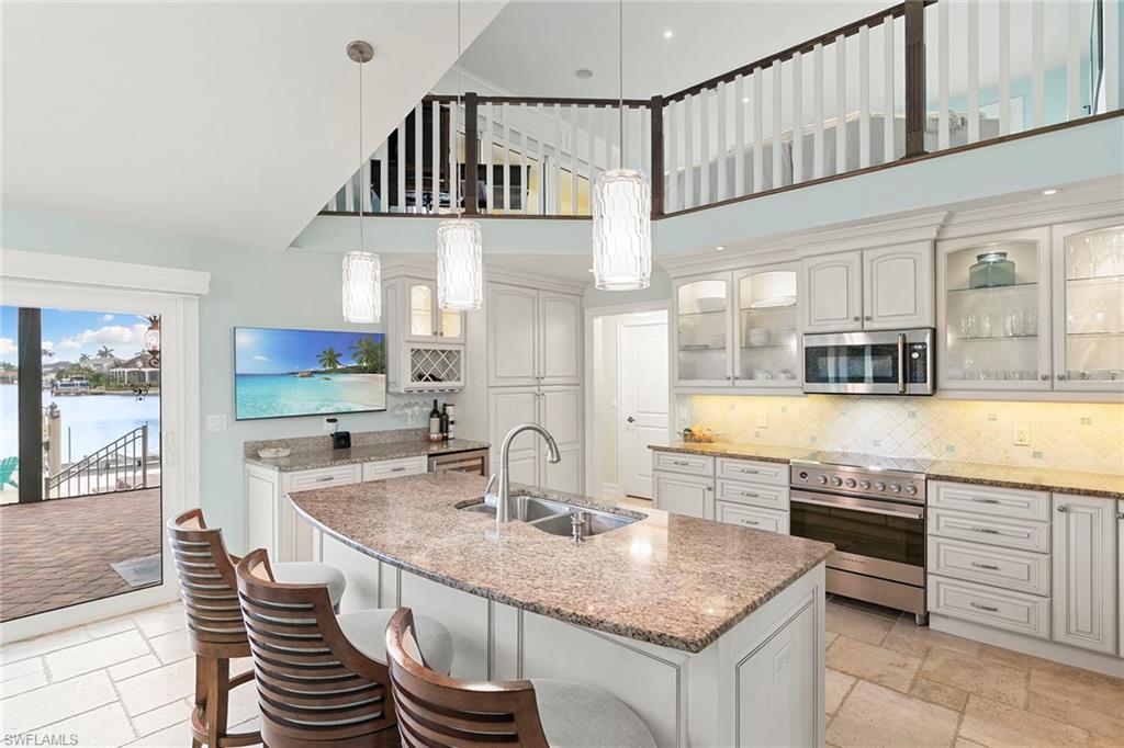 MARCO ISLAND - Residential