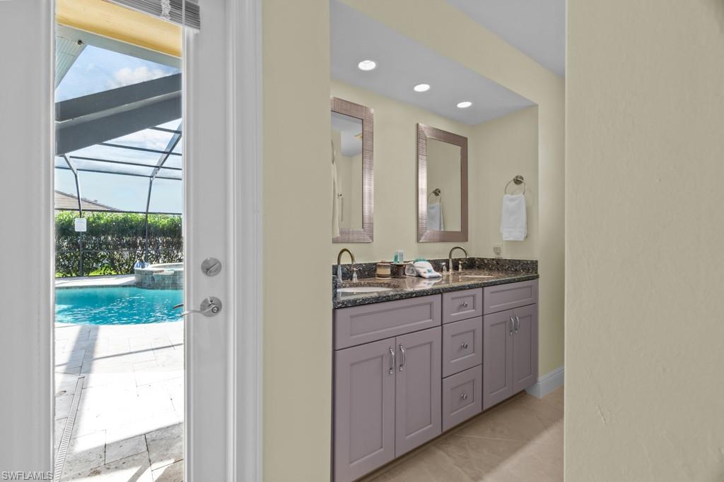 PALM ACRES - Residential