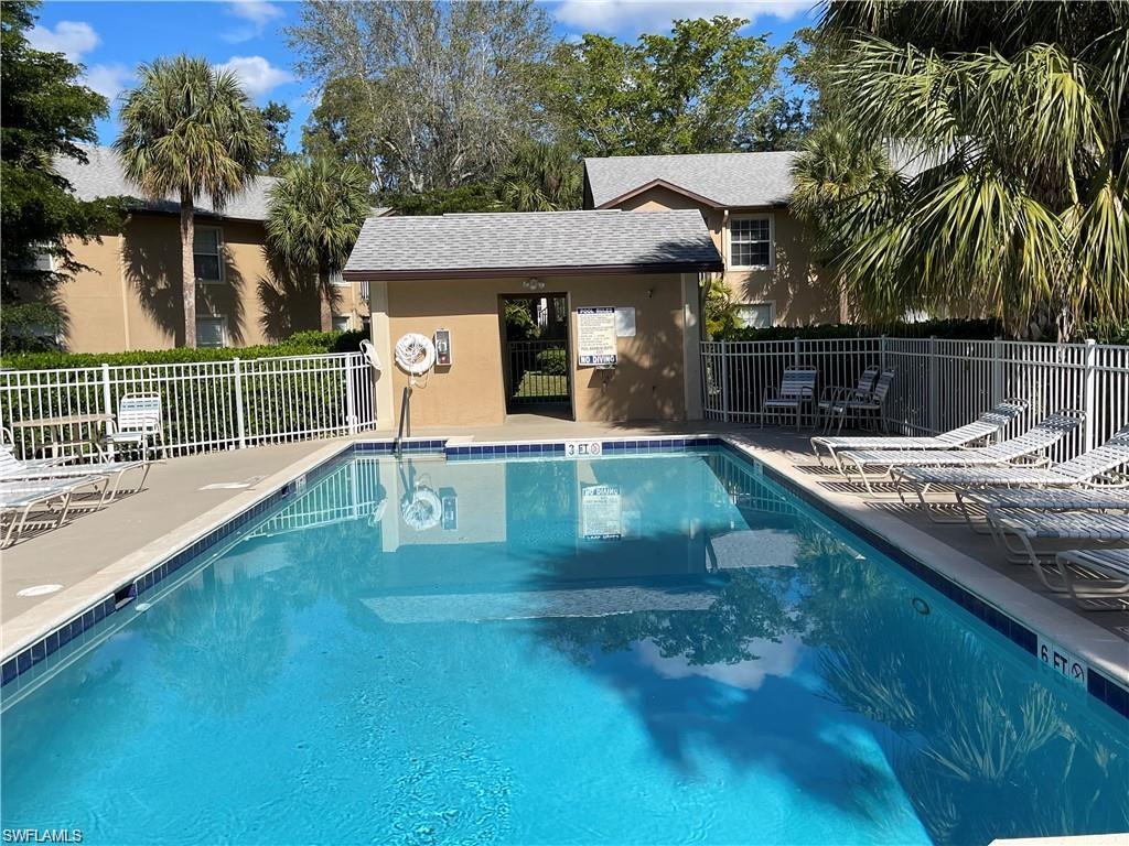 9621 Crescent Garden DR G-101