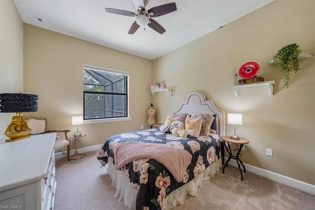 CAMDEN LAKES - Residential