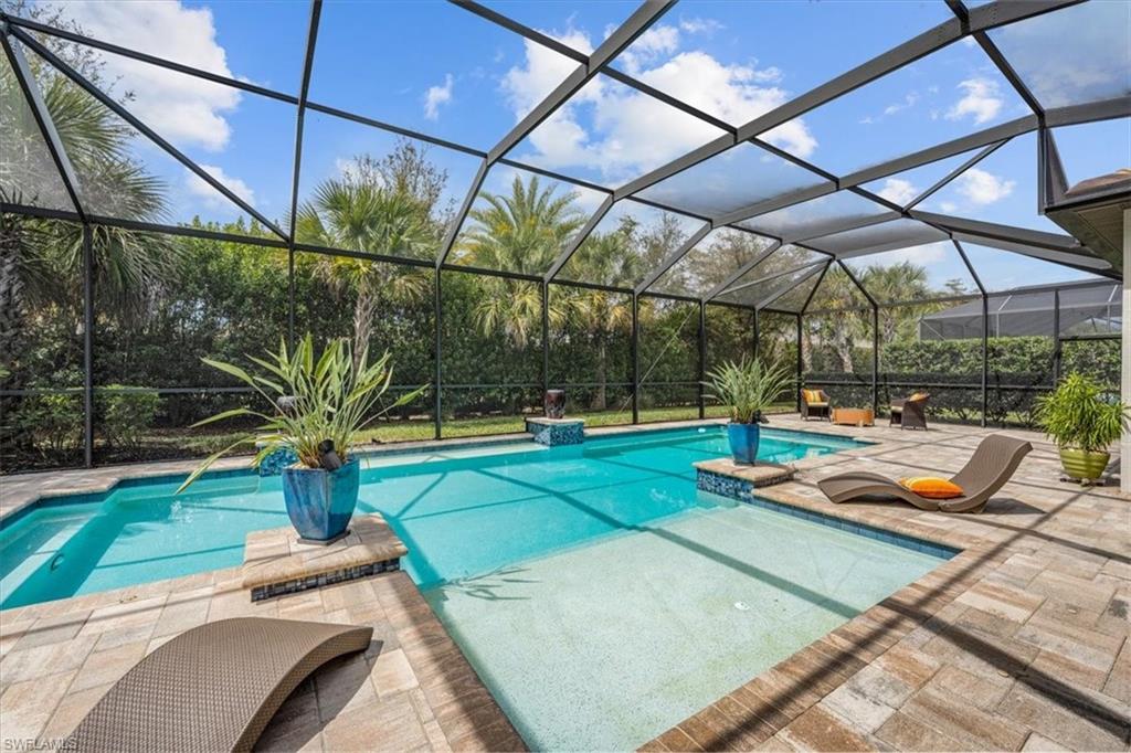 CAMDEN LAKES - Residential