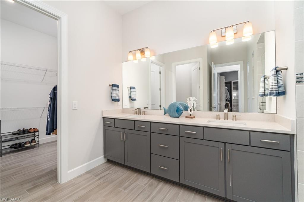 DEL WEBB OAK CREEK - Residential