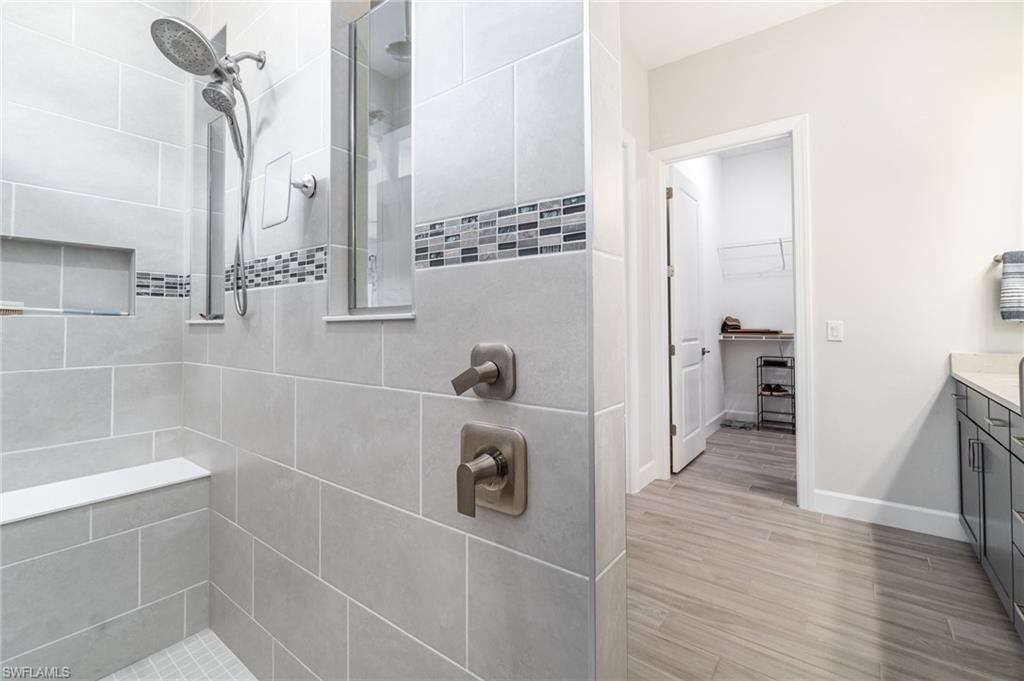 DEL WEBB OAK CREEK - Residential