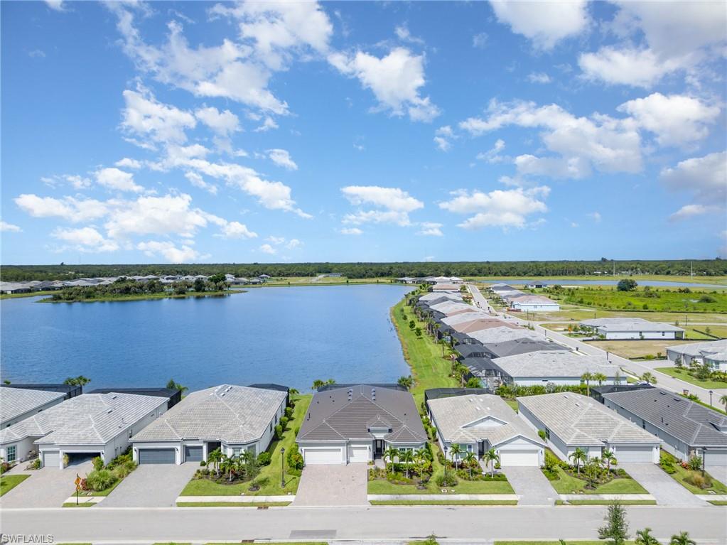 DEL WEBB OAK CREEK - Residential