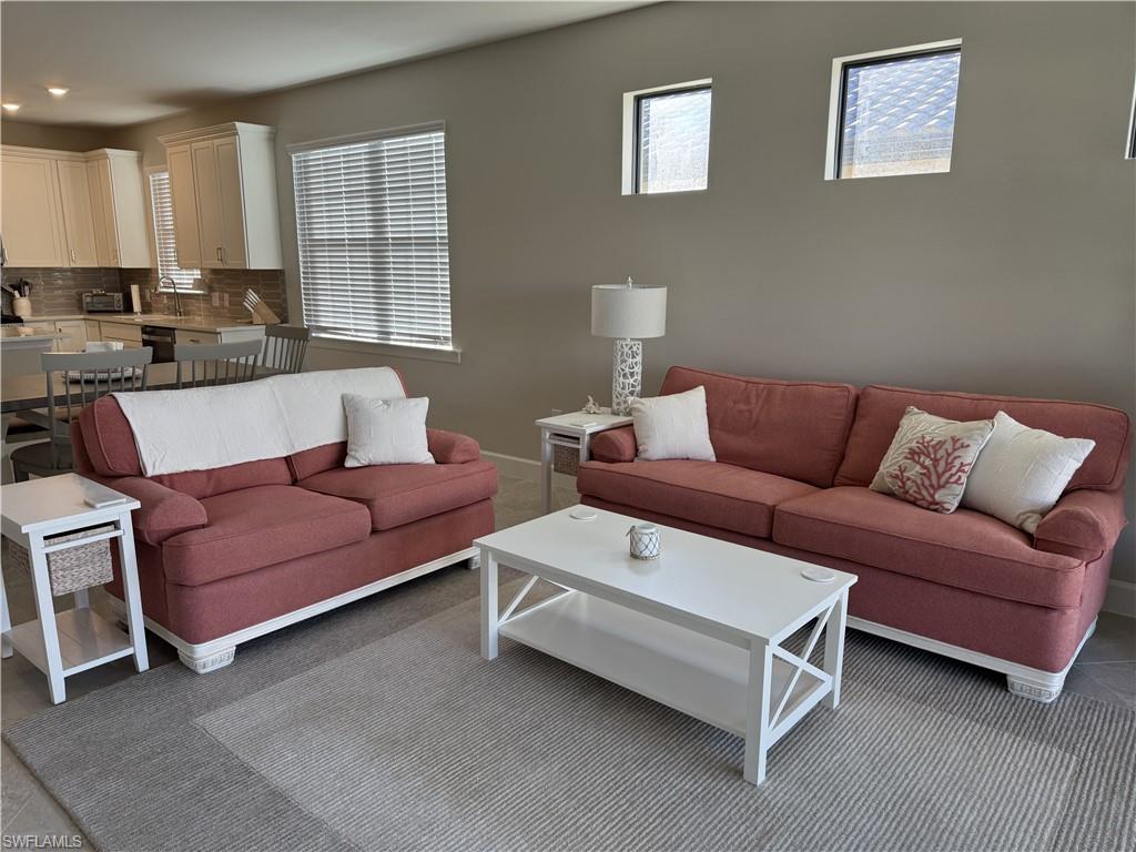 ESPLANADE LAKE CLUB - Residential Lease