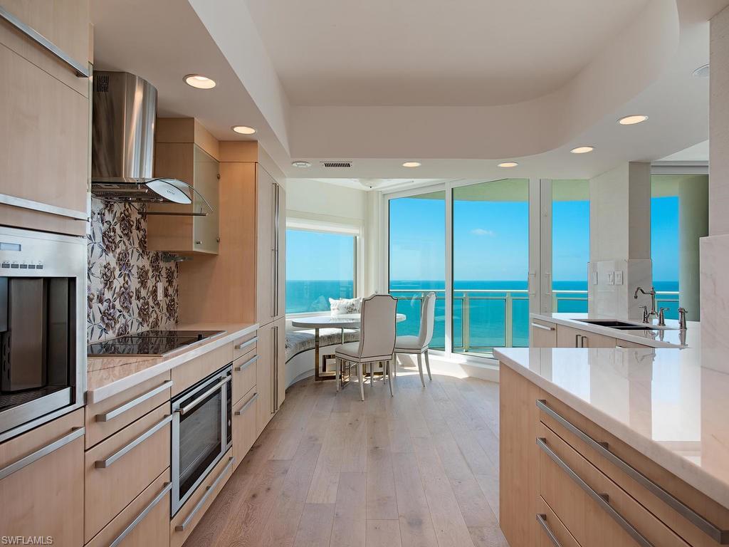 BRIGHTON AT BAY COLONY - Residential