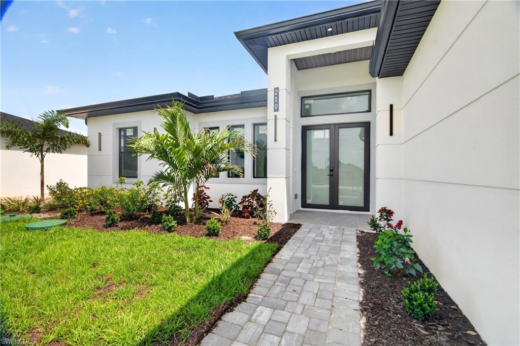 Properties 210 Pembroke ST