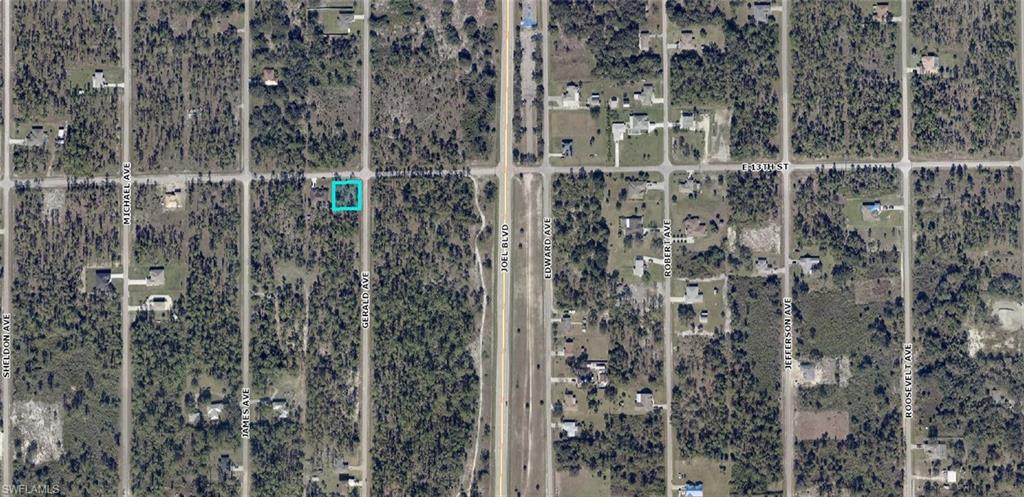 ISLAND OF HAPPINESS - Land