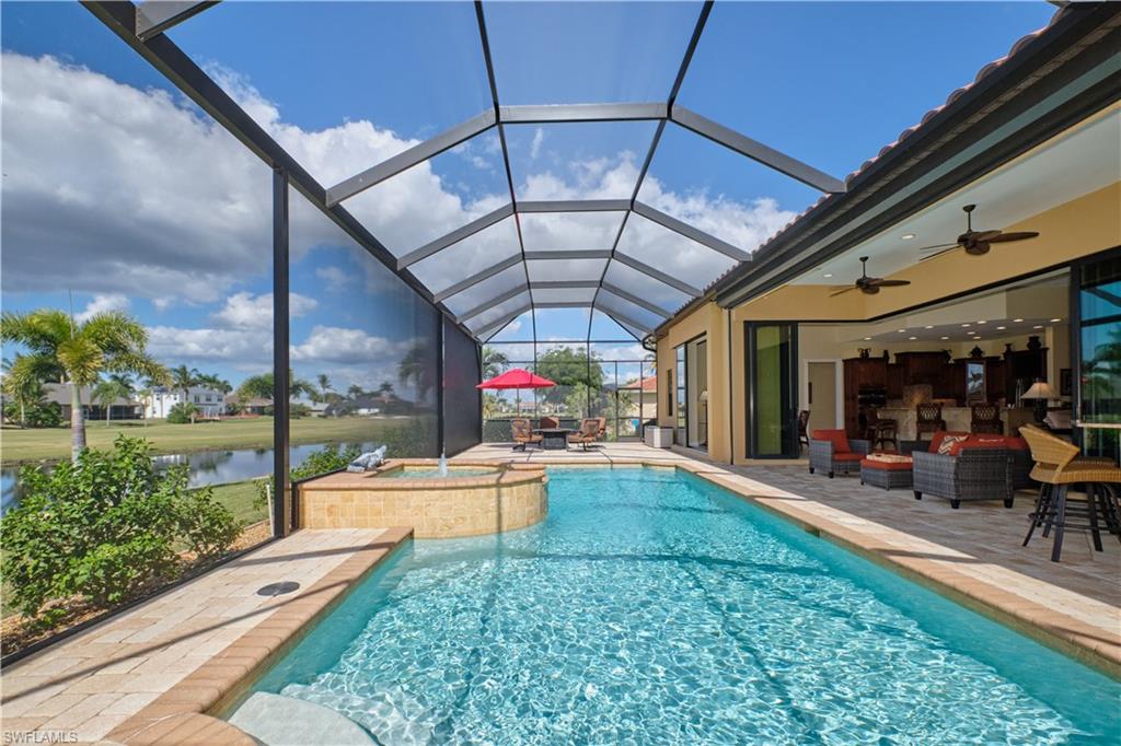 CAPE ROYAL - Residential