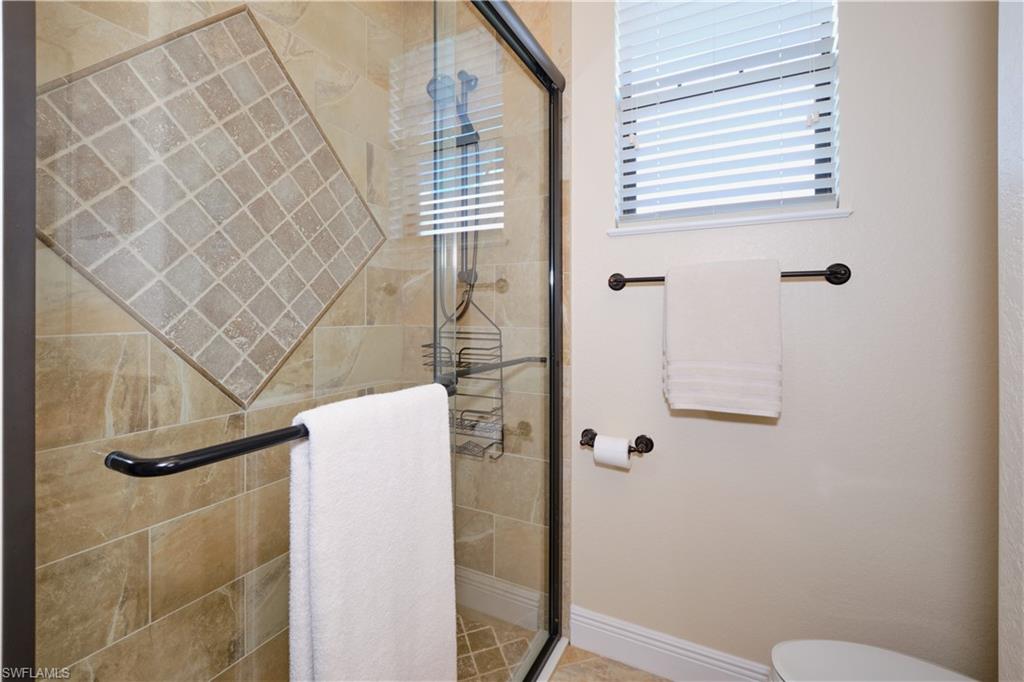 CAPE ROYAL - Residential