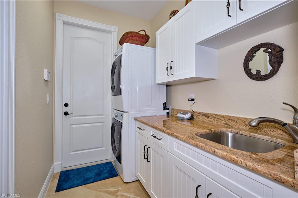 CAPE ROYAL - Residential