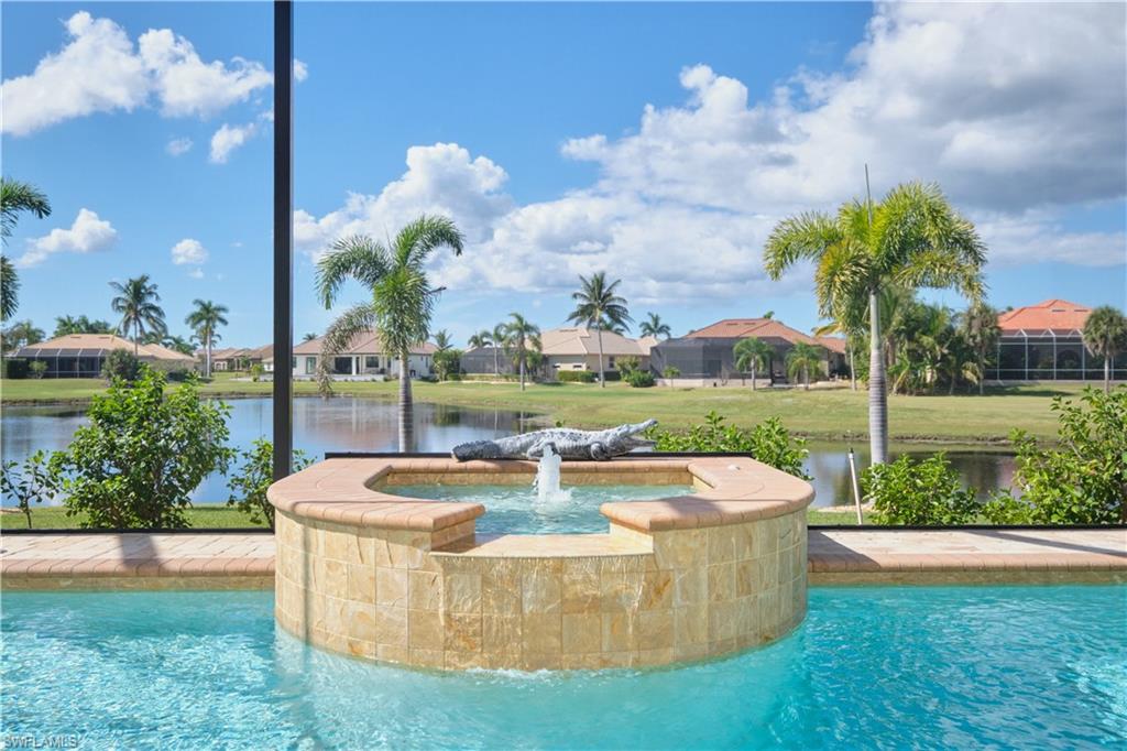 CAPE ROYAL - Residential