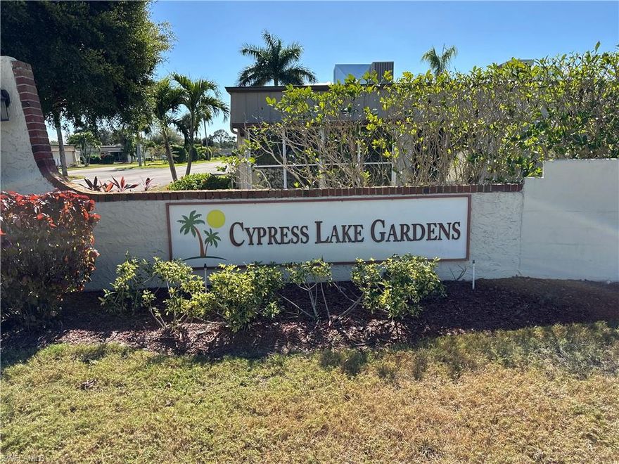 2BED/2BATH TURNKEY CONDO CENTRALLY LOCATED IN THE HEART OF FT. MYERS! MOTIVATED SELLER! VERY COMPETETIVELY PRICED! This Charming Property Has Been Lovingly Maintained, Comes Fully Furnished & is Ready for Immediate Move-In. Within Minutes of Shopping, Dining, Public Golf Courses, Worship & Top-Notch Medical Facilities. Close to Beaches & RSW Airport as Well. Amenities Include a Sparkling Community Pool W/Sun Deck, BBQ's & Picnic Area, Pickle Ball & Bocce Ball Courts, a Club House & Exercise Room. All Surrounded by Lush, Mature Landscaping for Enjoying the SWFL Lifestyle You've Always Dreamed Of! But at This Price Point, it's Sure to Sell Quickly. Don't Miss Out on This Amazing Opportunity. Schedule Your Showing Today!