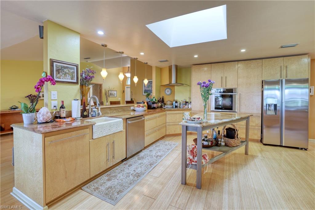 EAGLE RIDGE - Residential