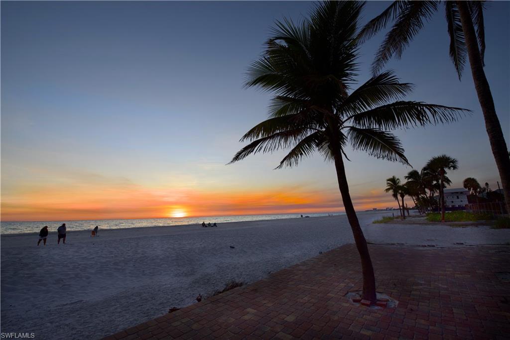 GULF HEIGHTS - Residential