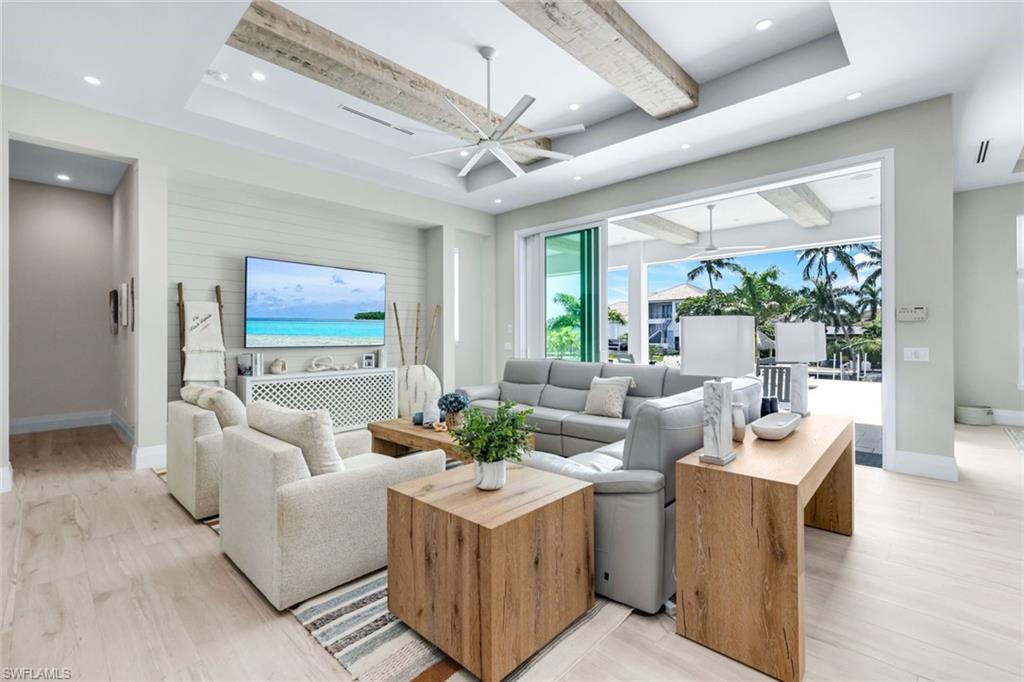 MARCO ISLAND - Residential