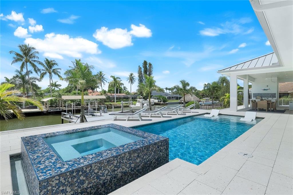 MARCO ISLAND - Residential