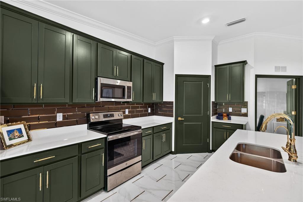 THE NATIONAL GOLF & COUNTRY CLUB AT AVE MARIA - Residential