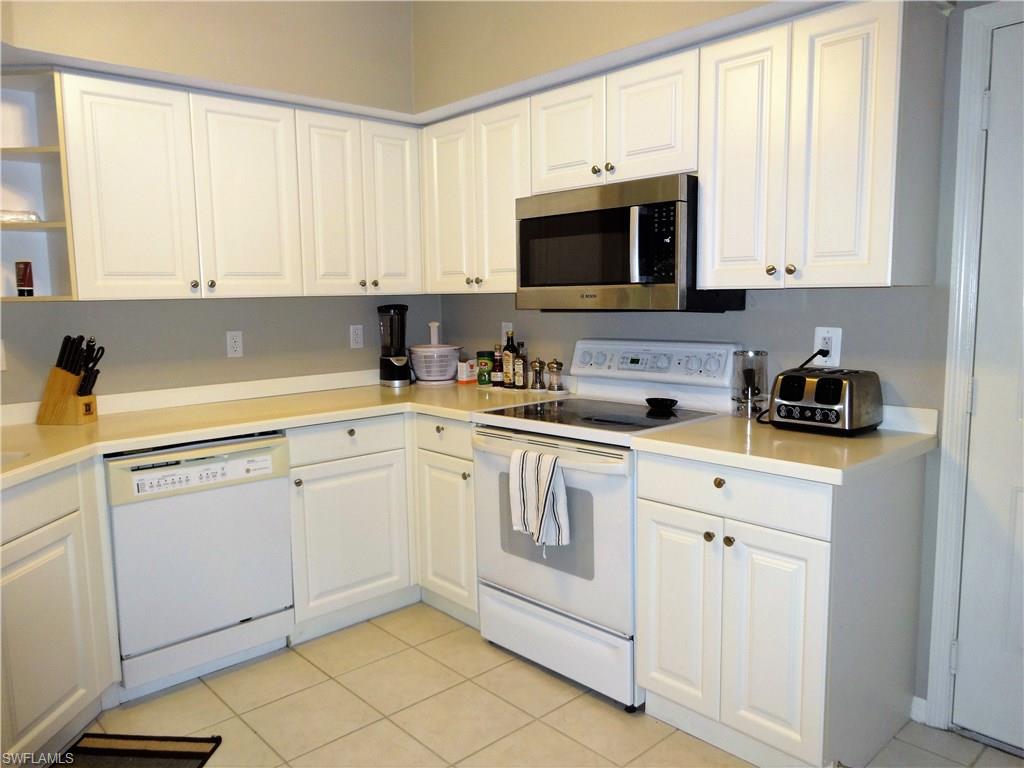 PARTRIDGE POINTE - Residential