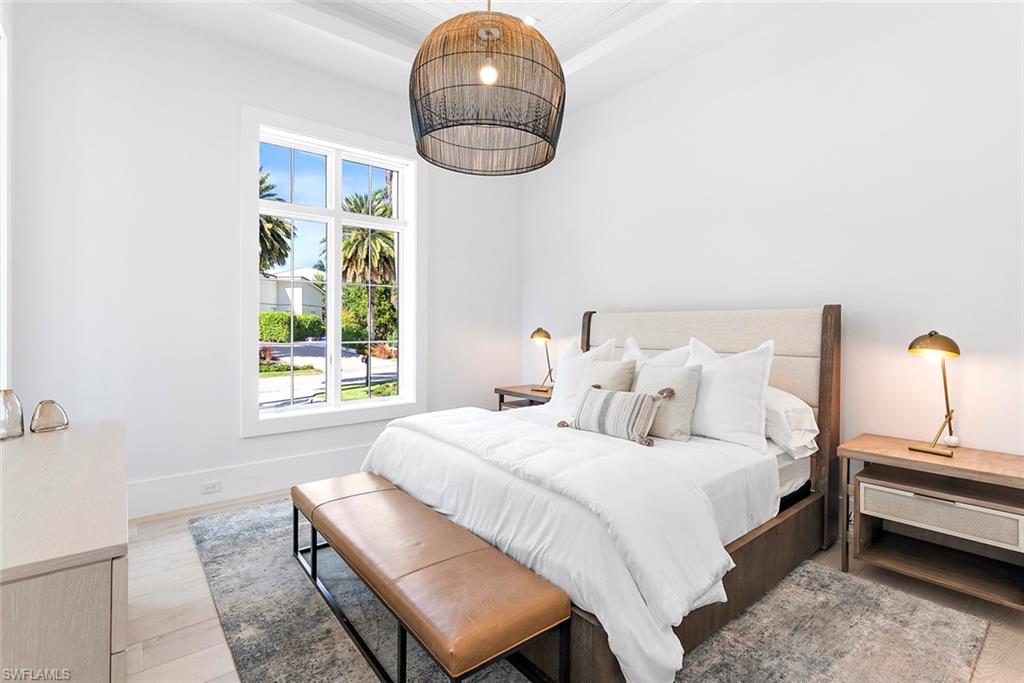 AQUALANE SHORES - Residential