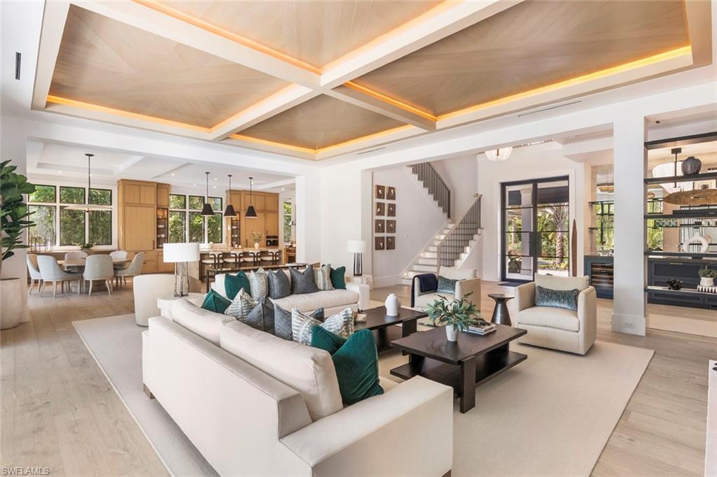 AQUALANE SHORES - Residential