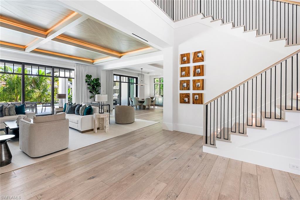 AQUALANE SHORES - Residential