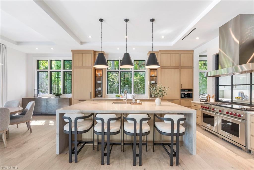 AQUALANE SHORES - Residential