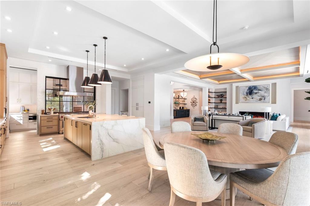 AQUALANE SHORES - Residential